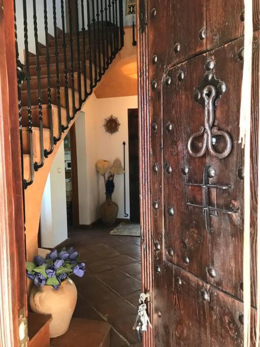 Carmen Magnificent In Serrania Holiday home